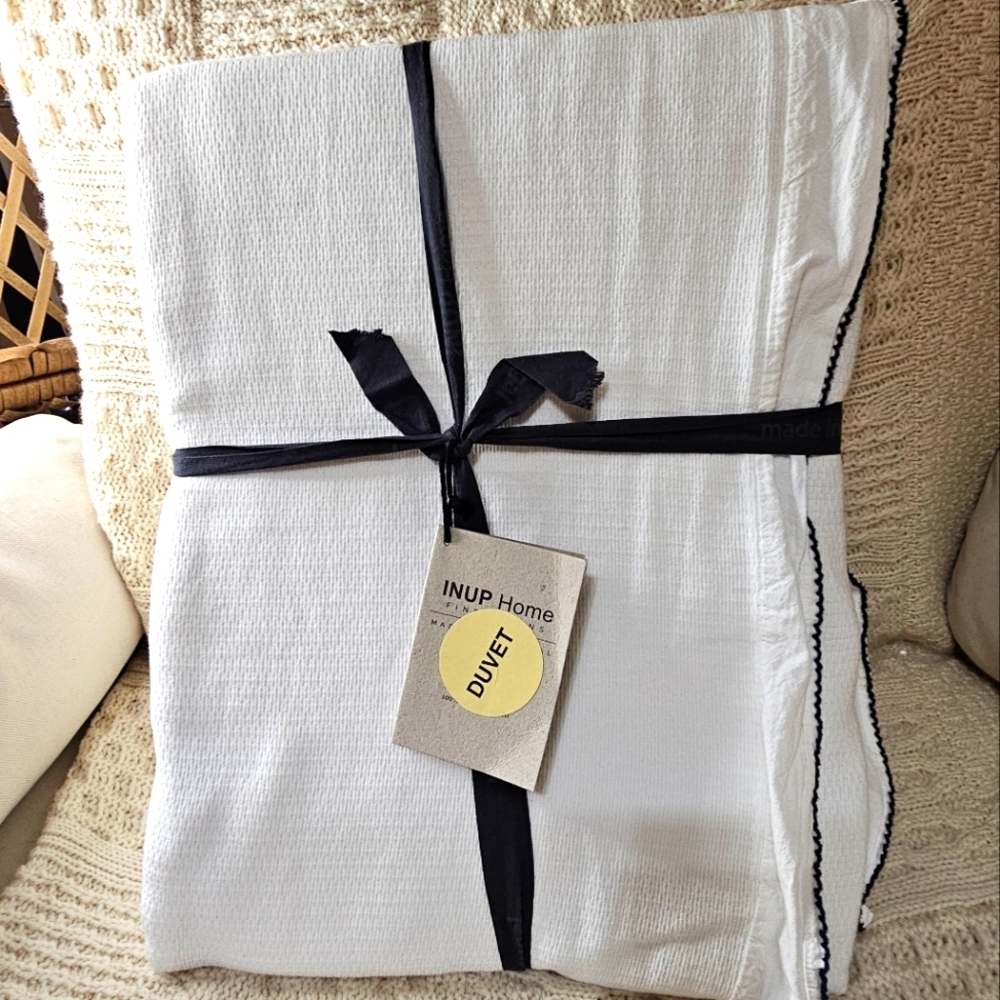 INUP Portugal KING Cotton Textured Gauze Ruffle Shabby Chic White Coverlet NEW